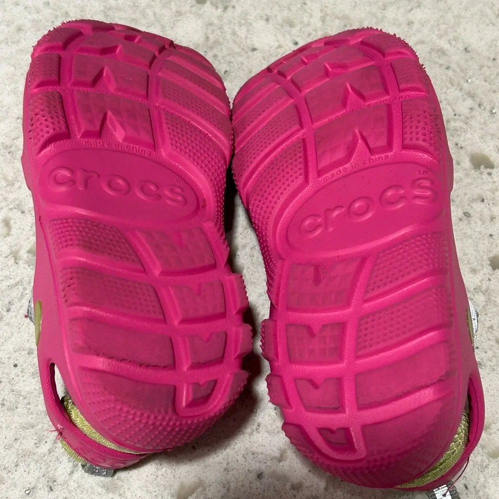 Girls Pink Croc Water Shoes 8 inch in Length - No size marked on shoe